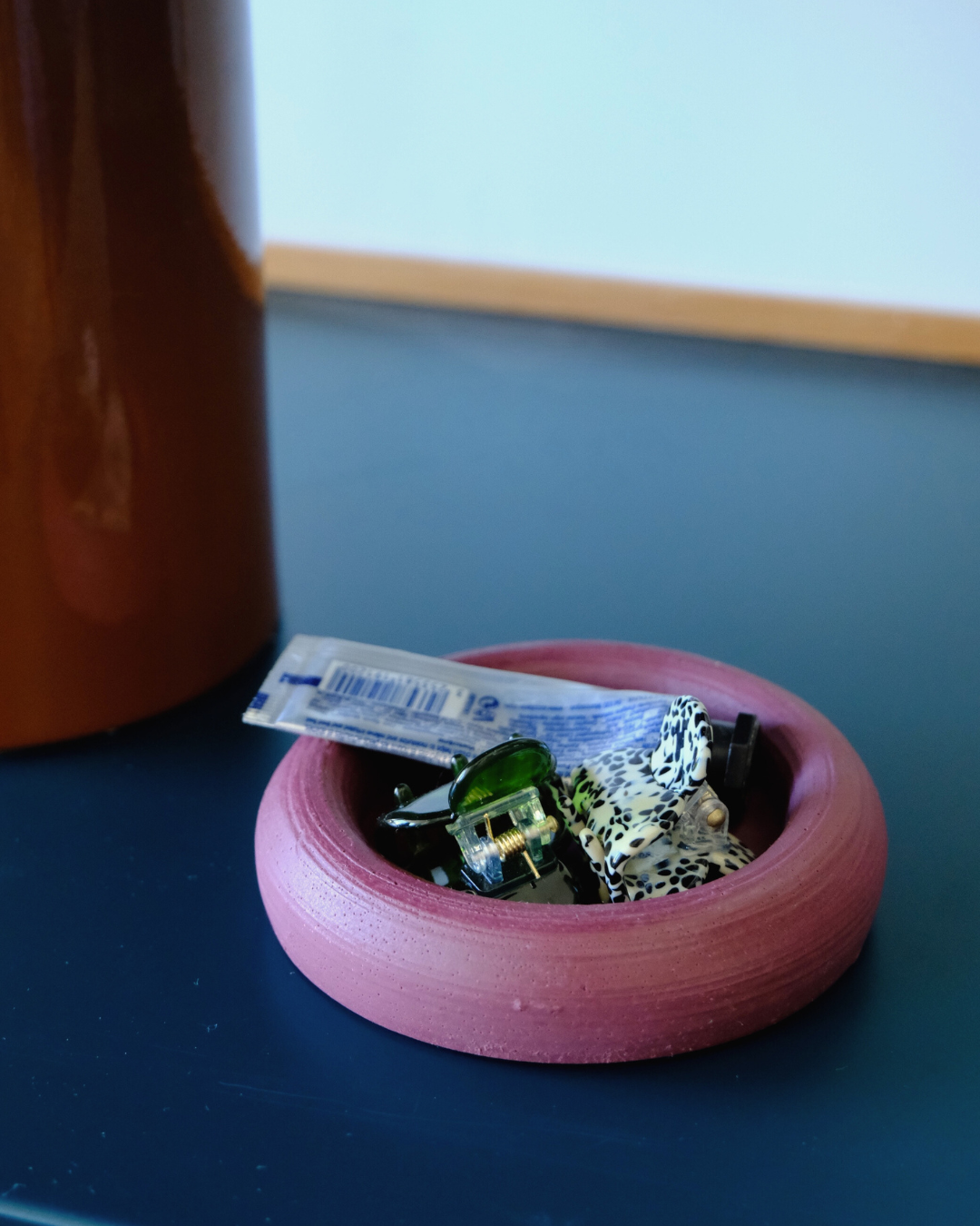 vide-poche Bloby aubergine